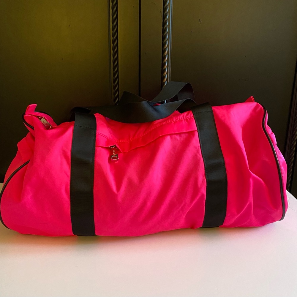 Duffel Bag Pink with Black Straps